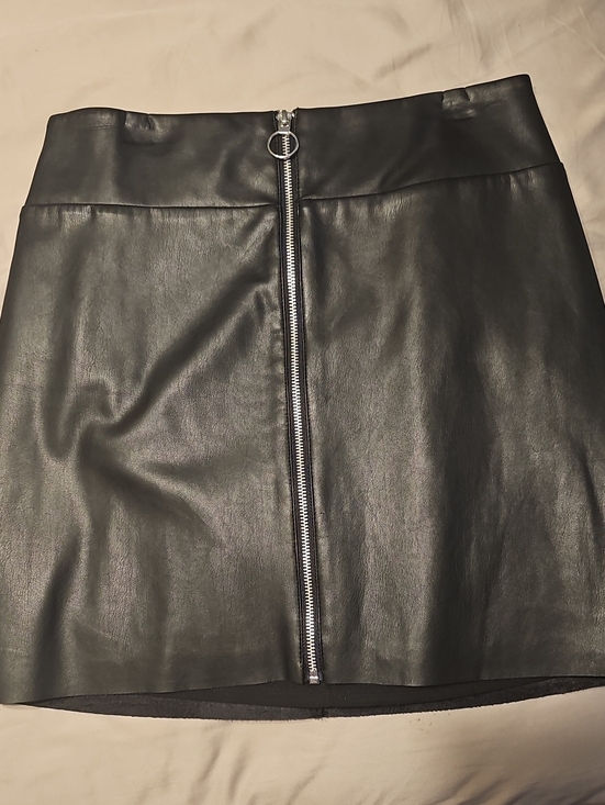 Express Dresses & Skirts - Express Black Faux Leather Mini Skirt with Front Zip